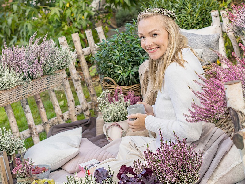 Gardengirls Lönneby Picknick mit Heide-Dekoration im Scandi-Style